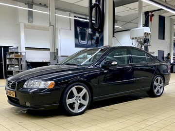 Volvo S60 T5 Kinetic (2007)