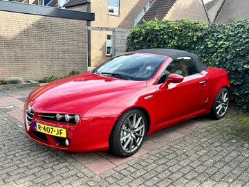 Alfa Romeo Spider 1750 Turbo (2010)