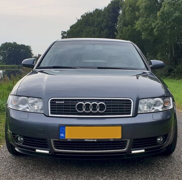 Audi A4 3.0 5V Pro Line (2004)