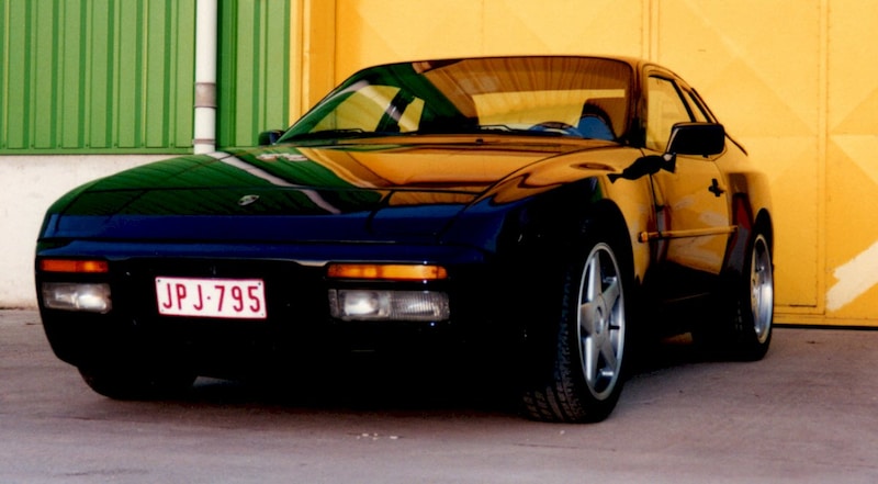 Porsche 944 Turbo (1990)
