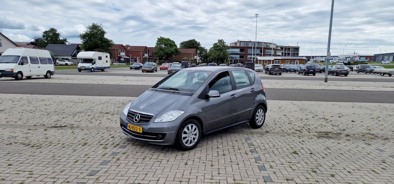 Mercedes-Benz A 160 BlueEFFICIENCY (2010)