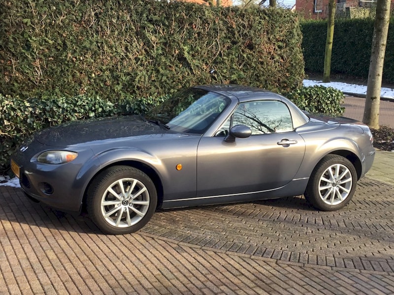 Mazda MX-5 Roadster Coupé 1.8 Touring (2008)