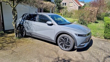 Hyundai Ioniq 5 77.4kWh Connect+ (2023)