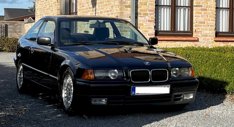 BMW 318iS Coupé (1992)