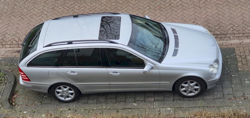 Mercedes-Benz C 240 Elegance Combi (2003)